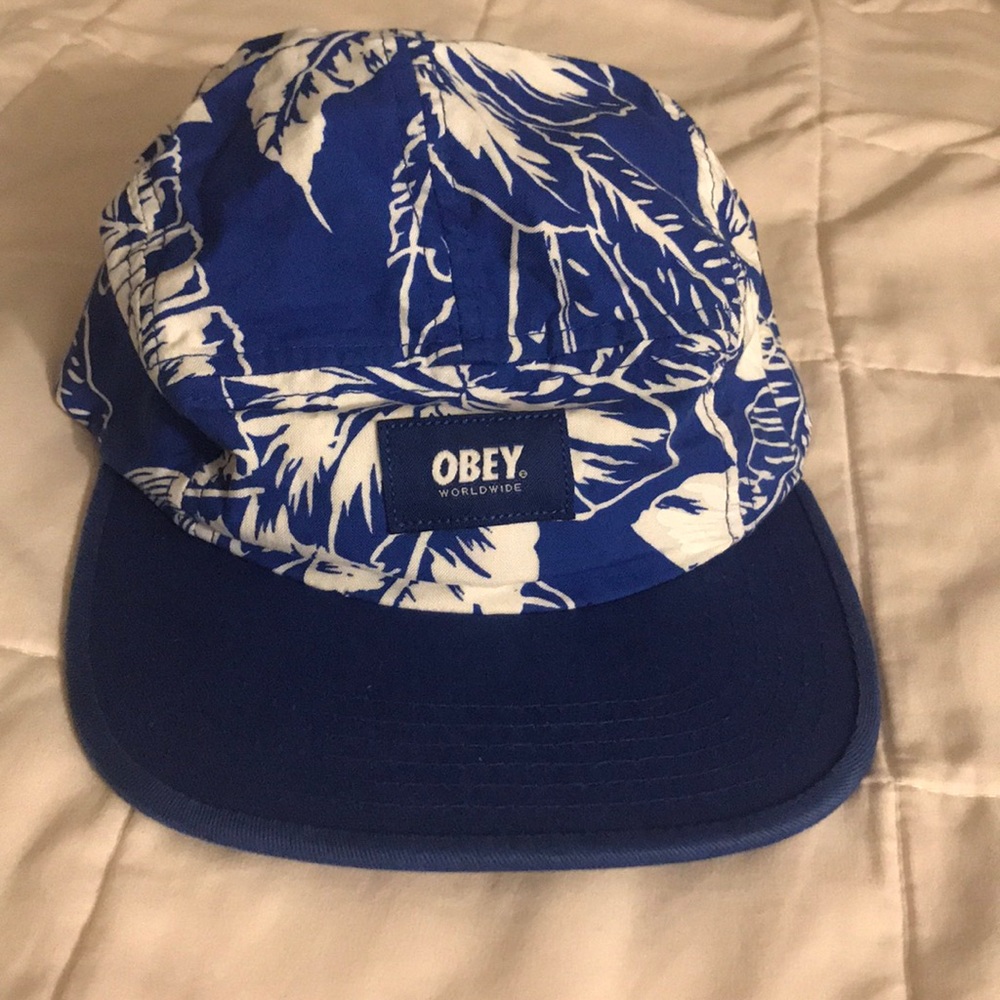 Obey Worldwide Floral Hawaiian hat